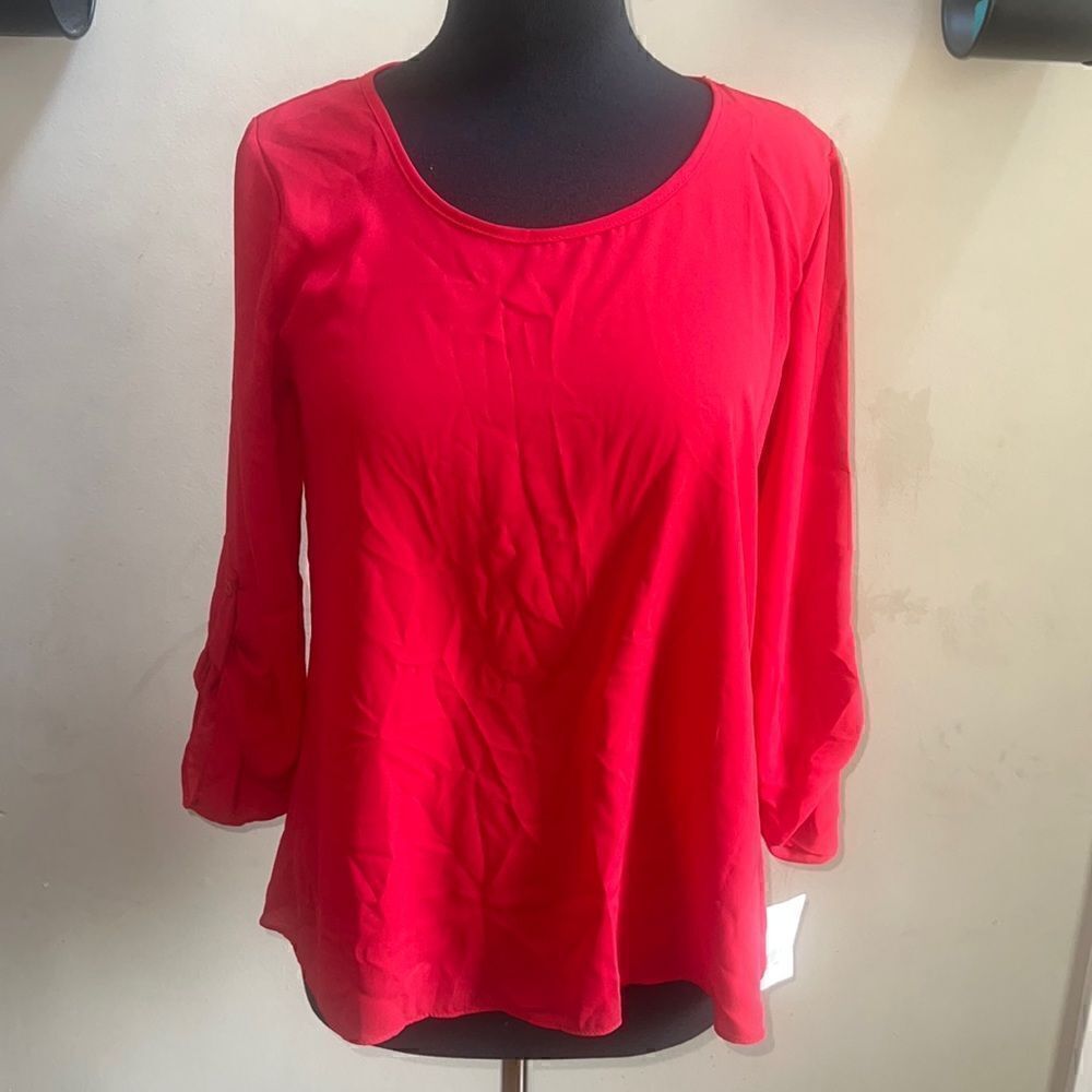 🐘NWT Moa Moa Scarlet Blouse